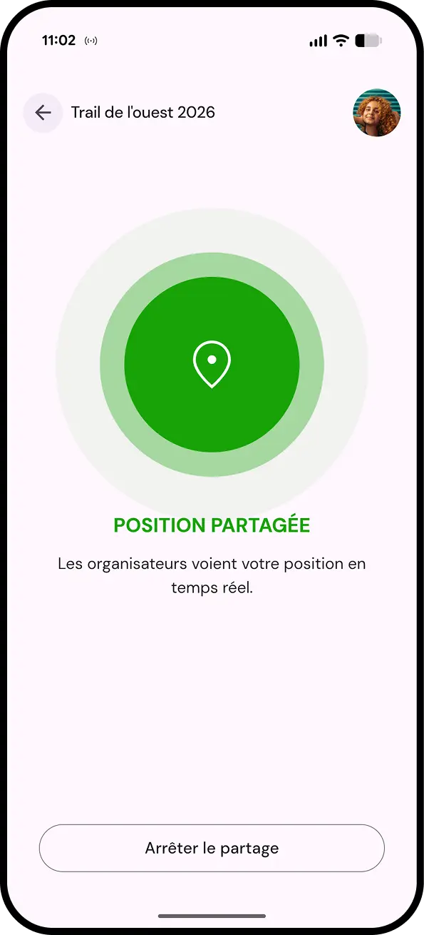 Qoezion Spot on a volunteer's phone: “Position shared”, and the button to stop sharing