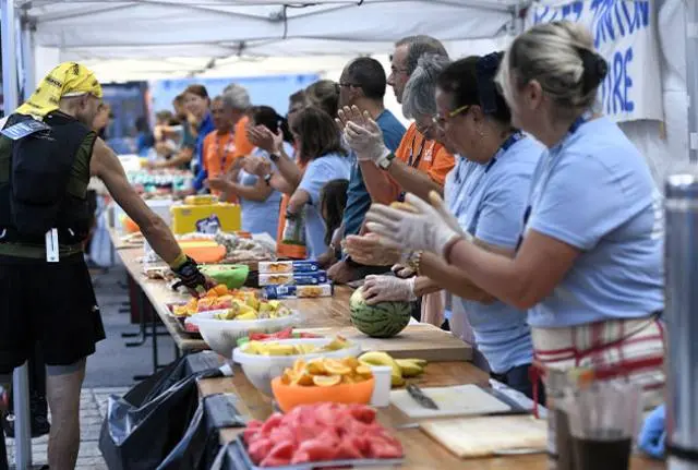 Aid station volunteers