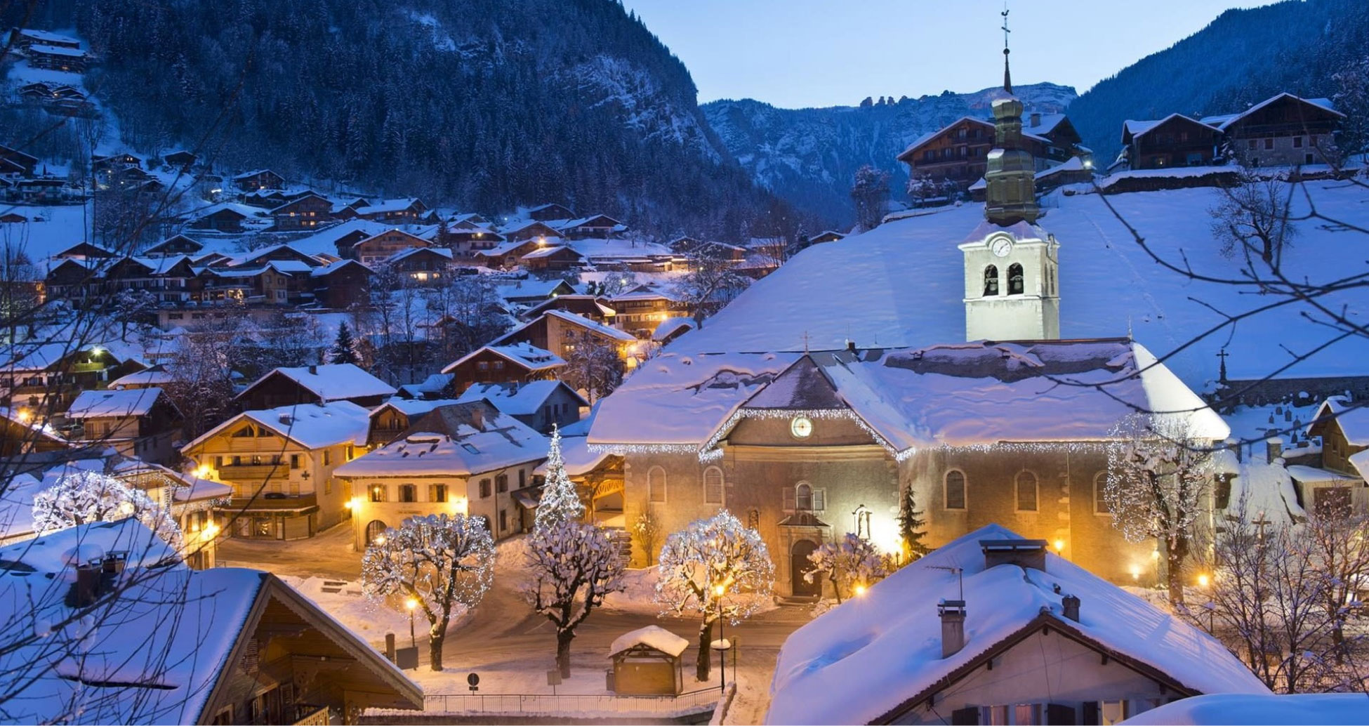 Le village de Morzine enneigé